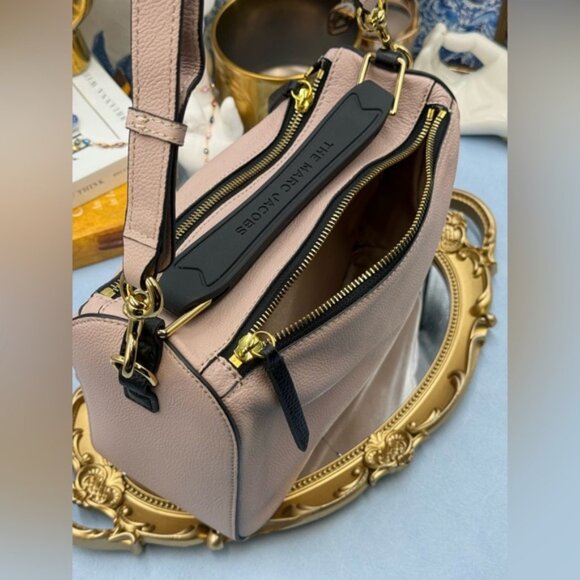 🆕 MARC JACOBS 🧿 NWOT The Softbox 23 - Apricot Beige - Picture 11 of 16